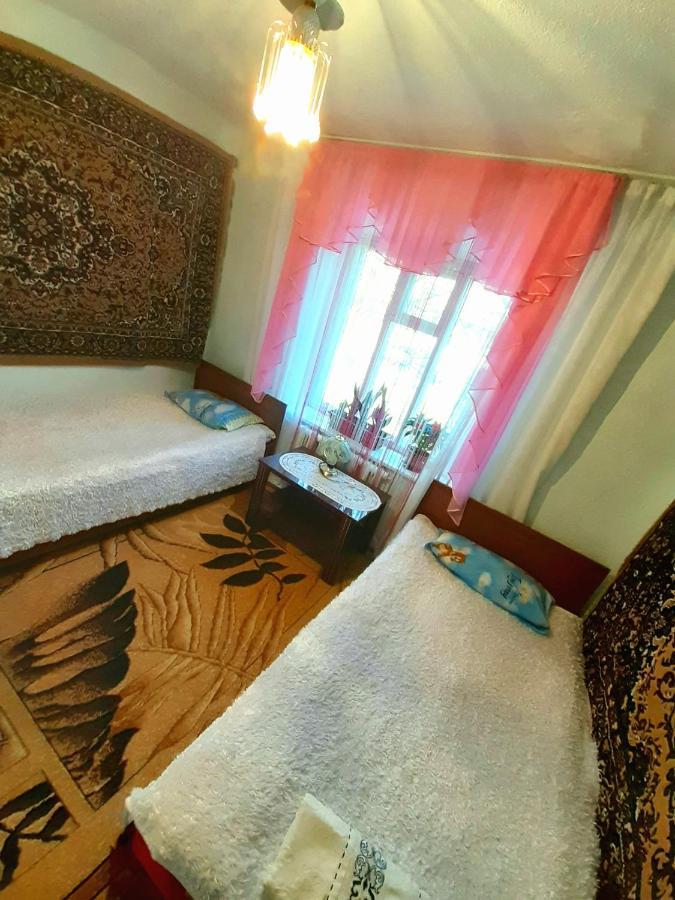 Guesthouse Kishimzhan Talas Екстер'єр фото